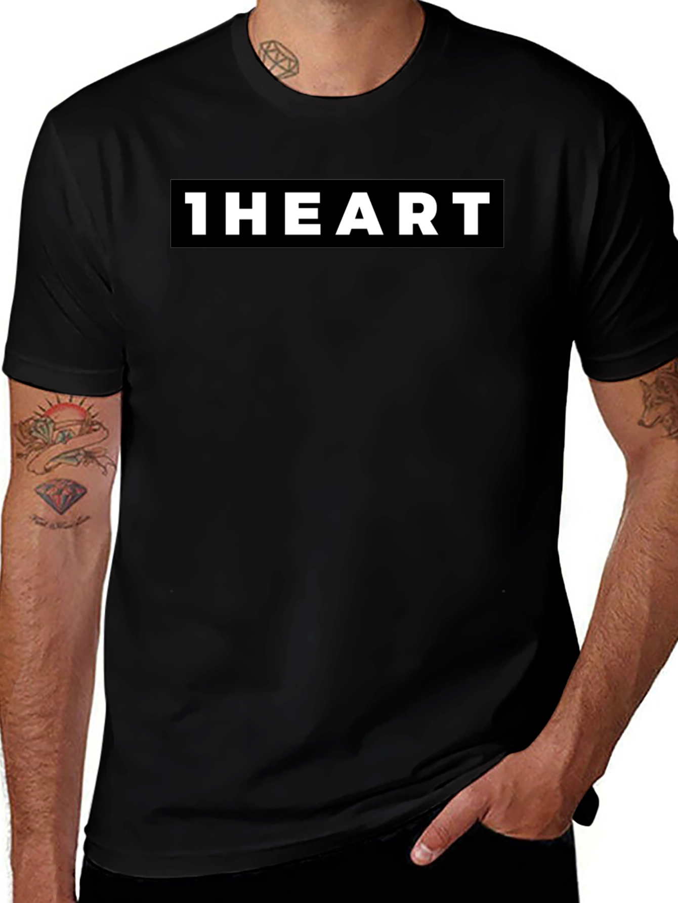 1HEART Black Crew Neck Graphic Tee