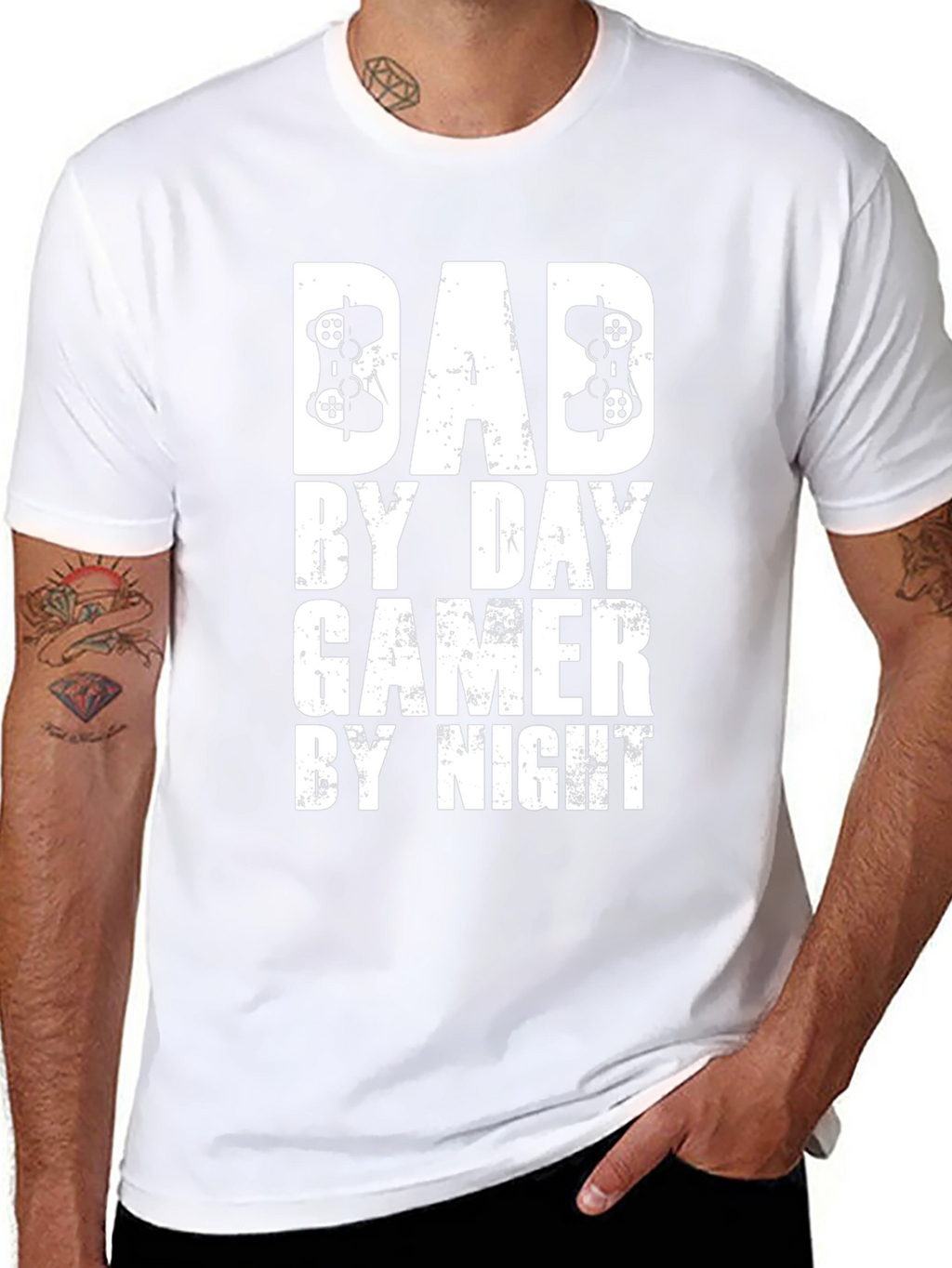 Dad By Day Gamer By Night Funny T-Shirt