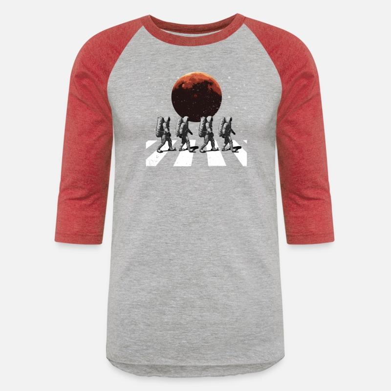 Astronauts In Walking In Space Occupy Mars