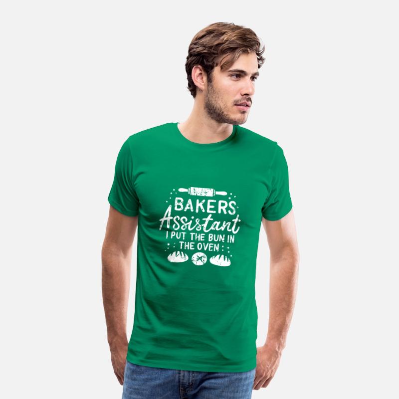 Bakers Assistant Put The Bun In The Oven