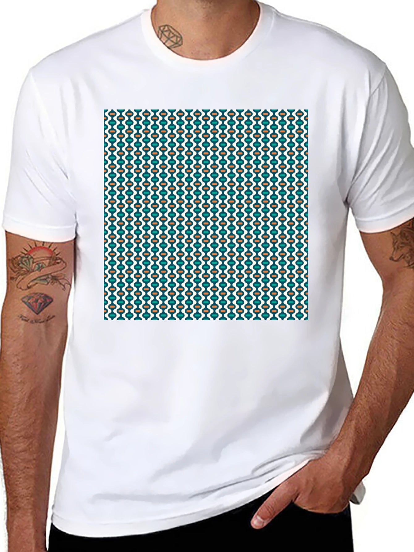 Retro Pattern Black T-Shirt - Stylish Casual Wear