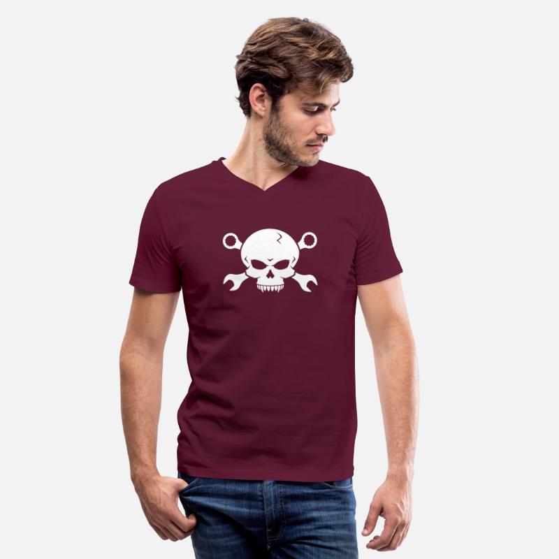 Pirate Skull 'n' Car Tools v.2 (+ your Text)