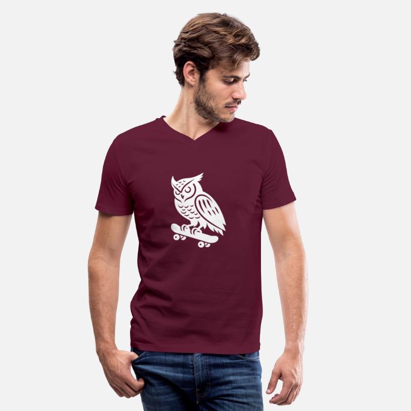 Snow owl skateboarder skater silhouette minimalist