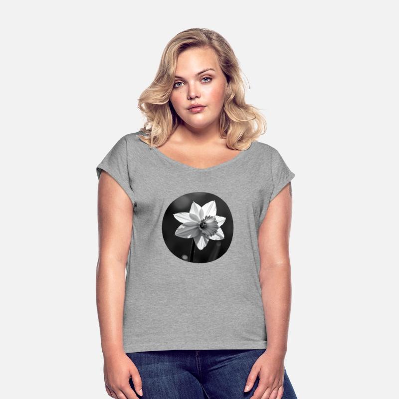 T shirt With Flower’s Bloom